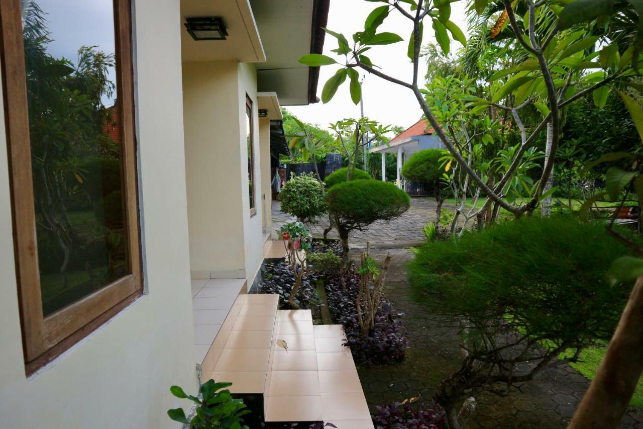 Bhujangga'S Village Near Pantai Uluwatu Redpartner Extérieur photo